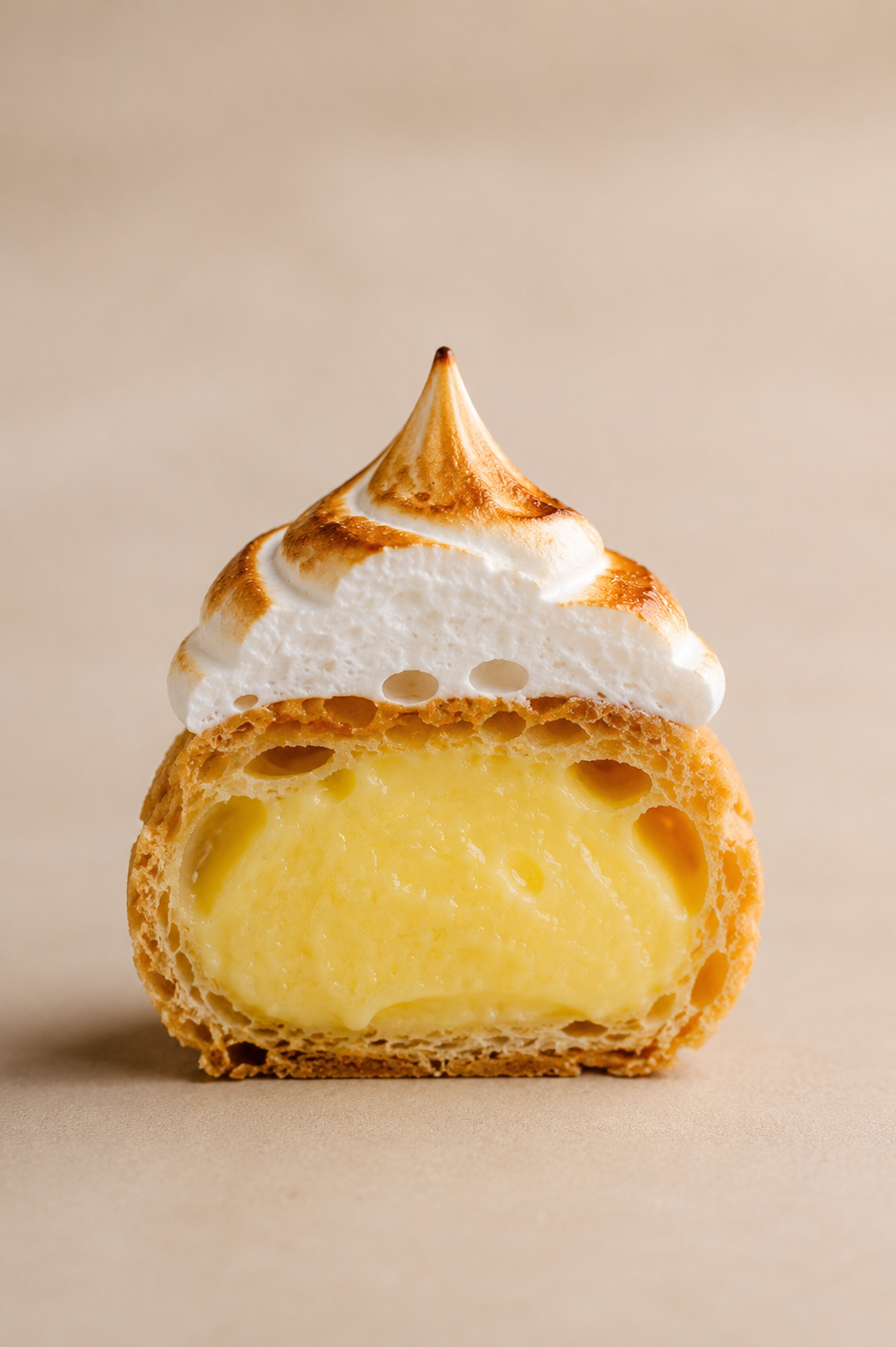 Chou yuzu meringué